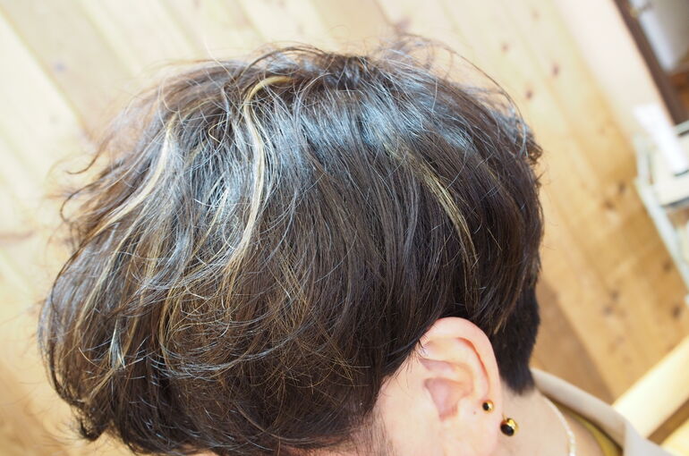 40F77B38-15CB-4BFD-8B1F-B0F24693E1D6